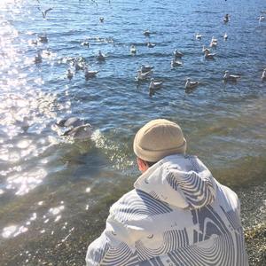 KTV女厕偷拍正面尿视频
